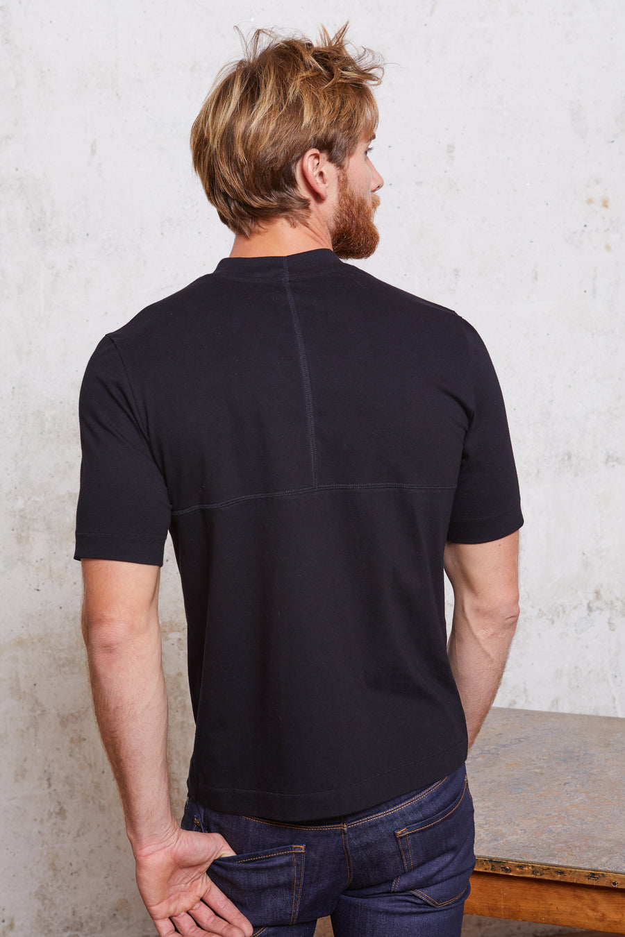 Style#22-MenTShirtRib-BL-Back