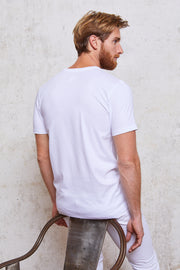 Style#21-MenTShirt-WH-Back+Sitting